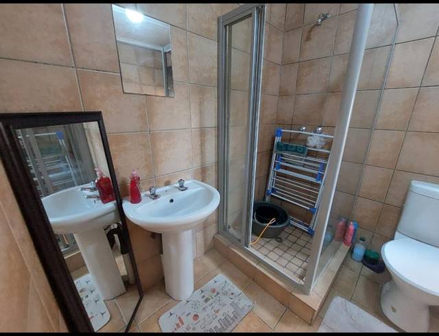 2 BEDROOM APARTMENT FOR SALE IN GREENHILLS EXT 3